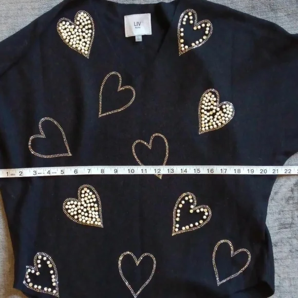 Liv Milano Beaded Heart VNeck Long Sleeve Sweater Soft Slouchy Black White Large - Picture 4 of 8